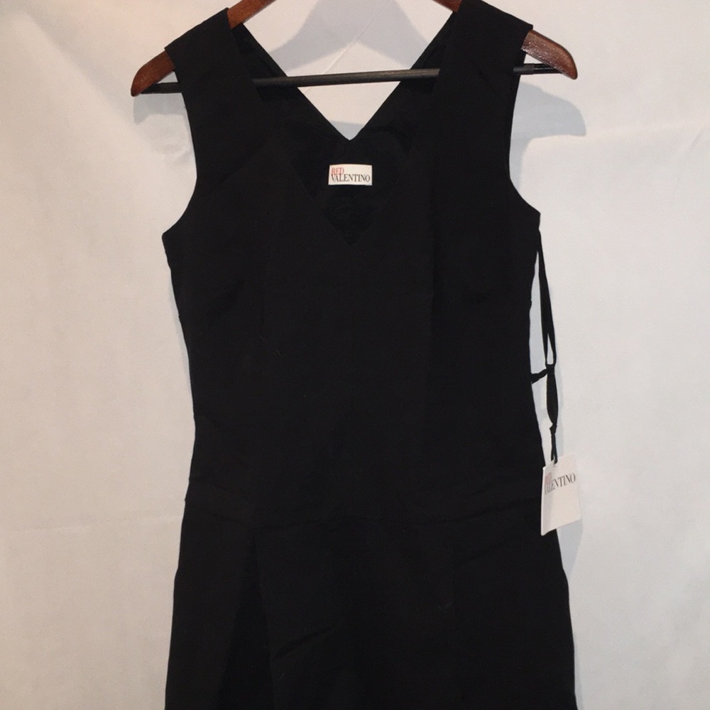 Red Valentino Black V-neck Mini Dress | Pleated Skort | Side Zipper | Size 4